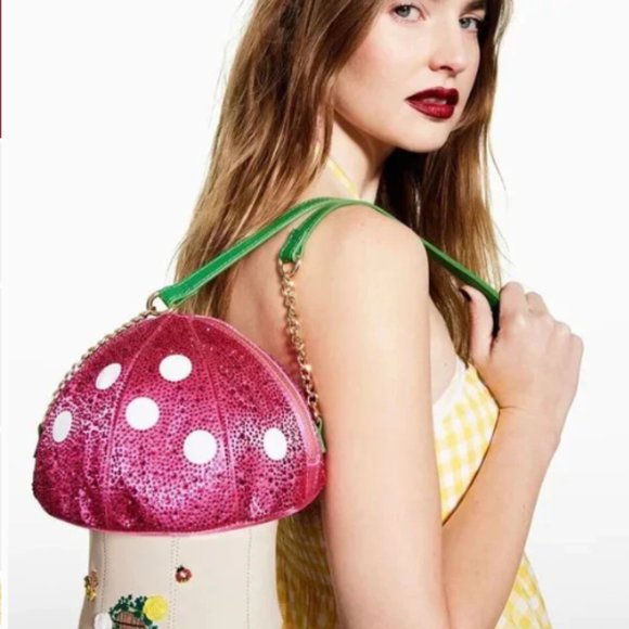 NWT Betsey Johnson KITSCH LOVE YOU SO MUSH MUSHROOM CROSSBODY COLLECTIBLE - Picture 8 of 8